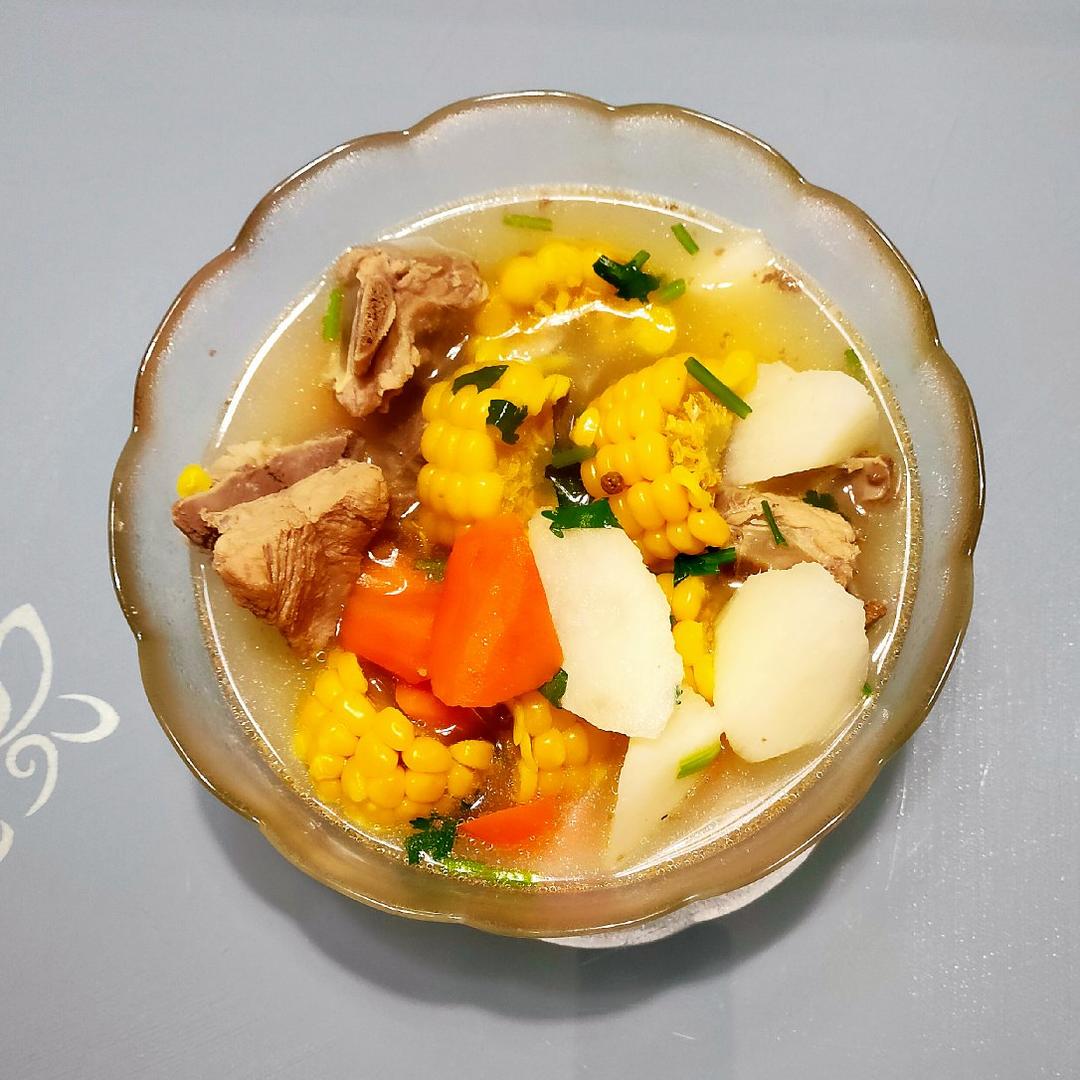 排骨玉米胡萝卜山药汤