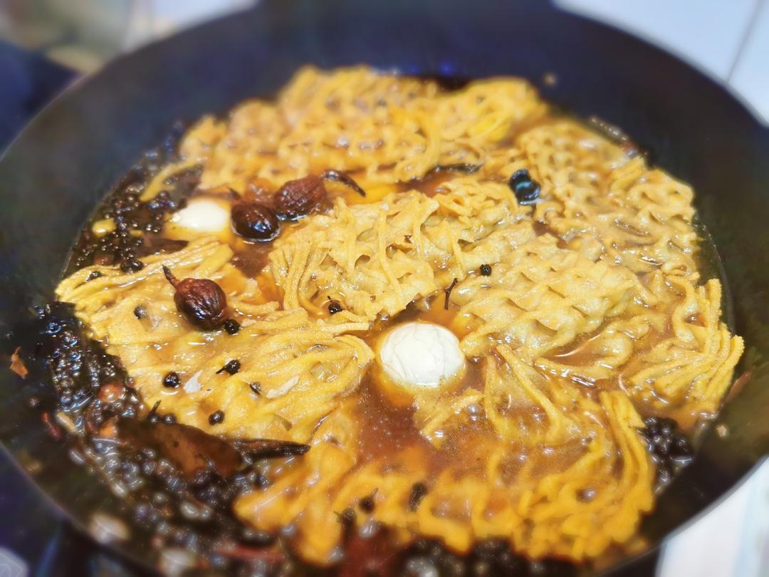 花干鸡蛋夹馍(西安早饭)