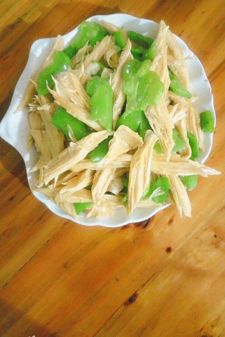 青椒炒腐竹