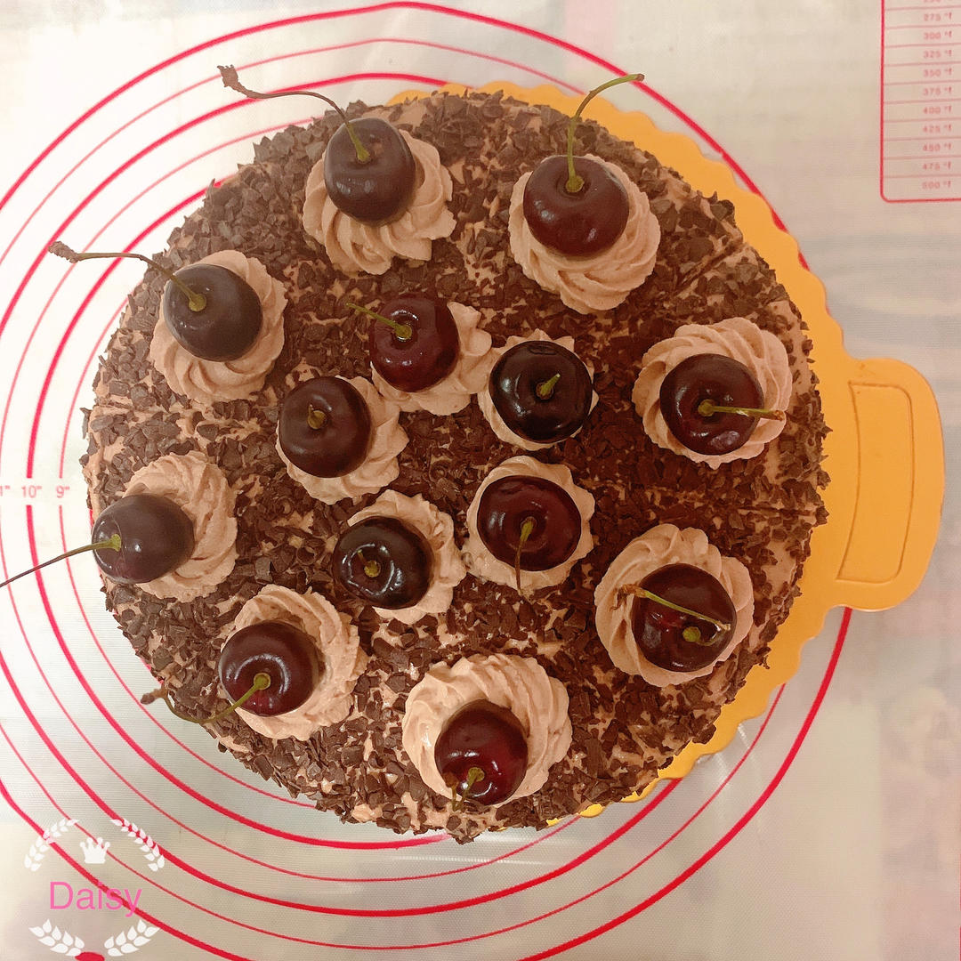 黑森林蛋糕🎂（8寸）