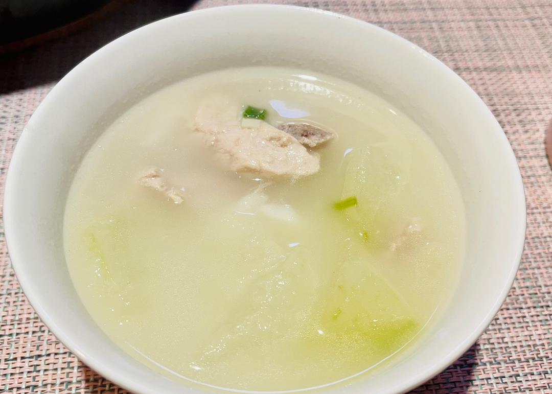 冬瓜山药排骨汤的做法