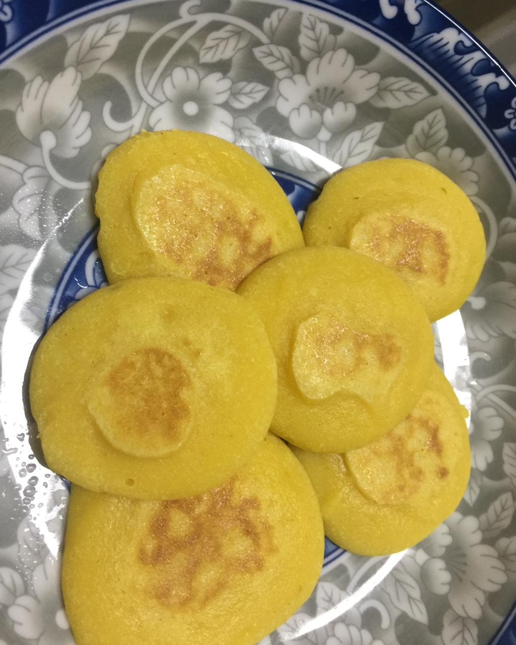 天天兮晴做的玉米面烙饼