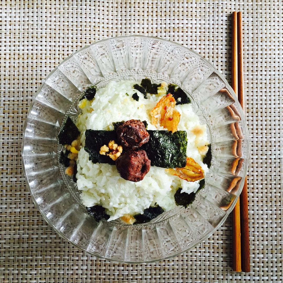 梅子茶泡饭