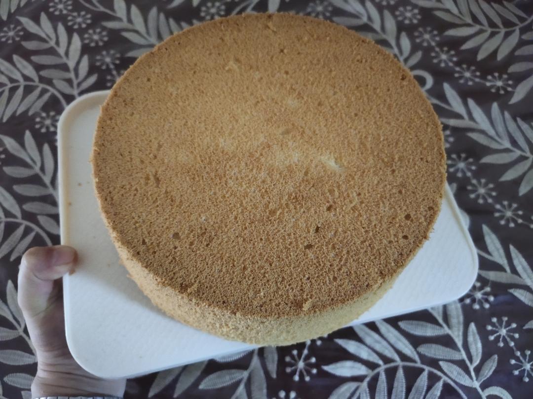 8寸戚风蛋糕（完美不开裂）