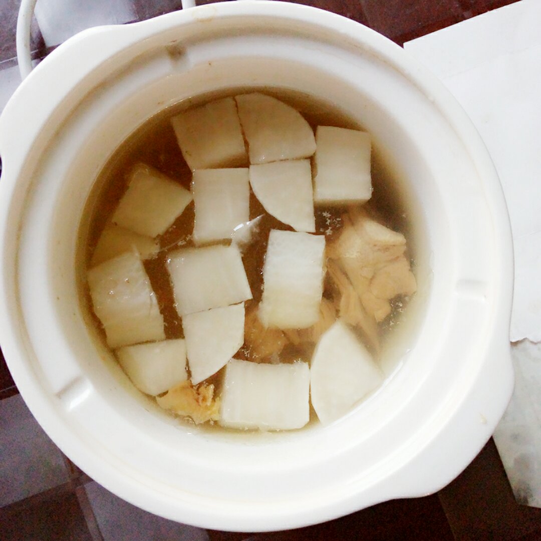 简单无油版鸭块萝卜汤