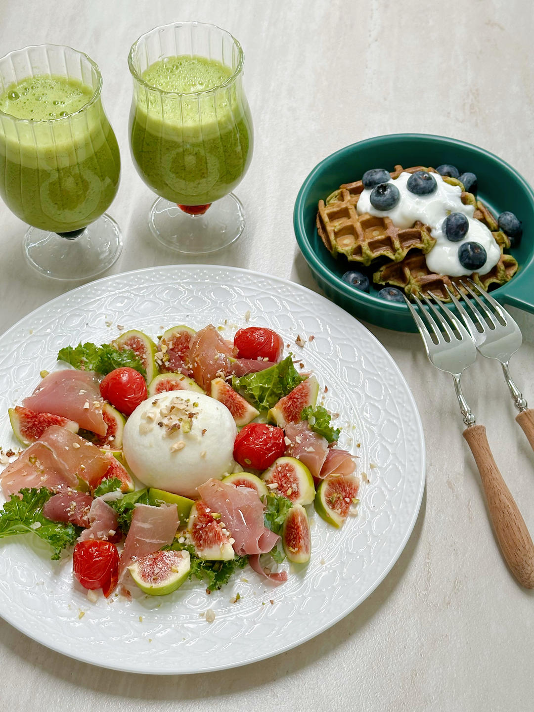 布拉塔奶酪三食
Burrata three ways