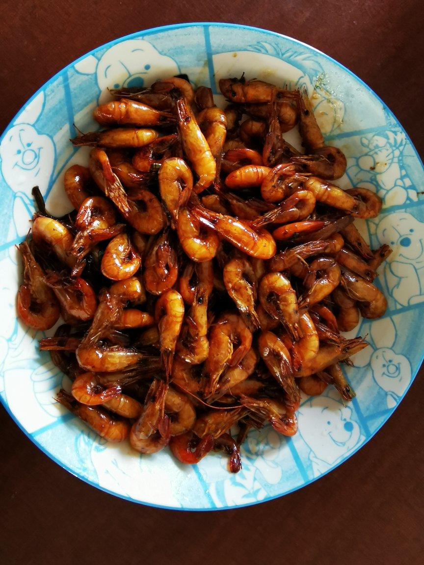 油爆河虾