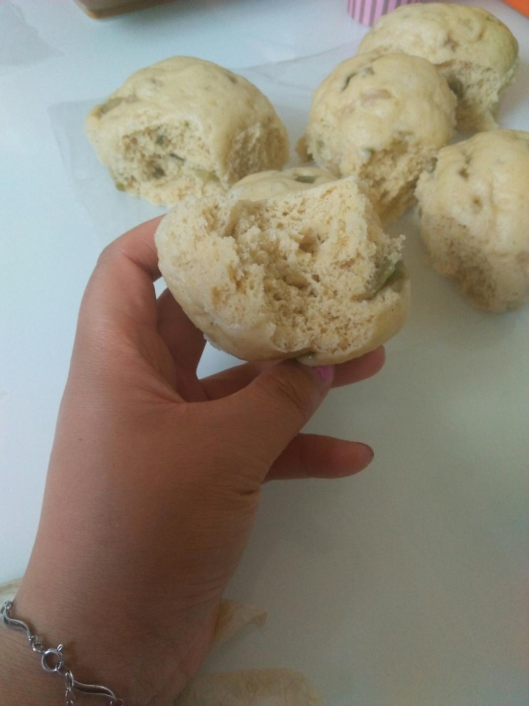 ms--wang做的榨菜馒头