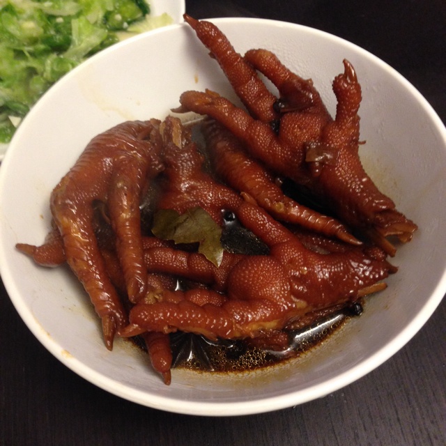 香辣卤鸡爪