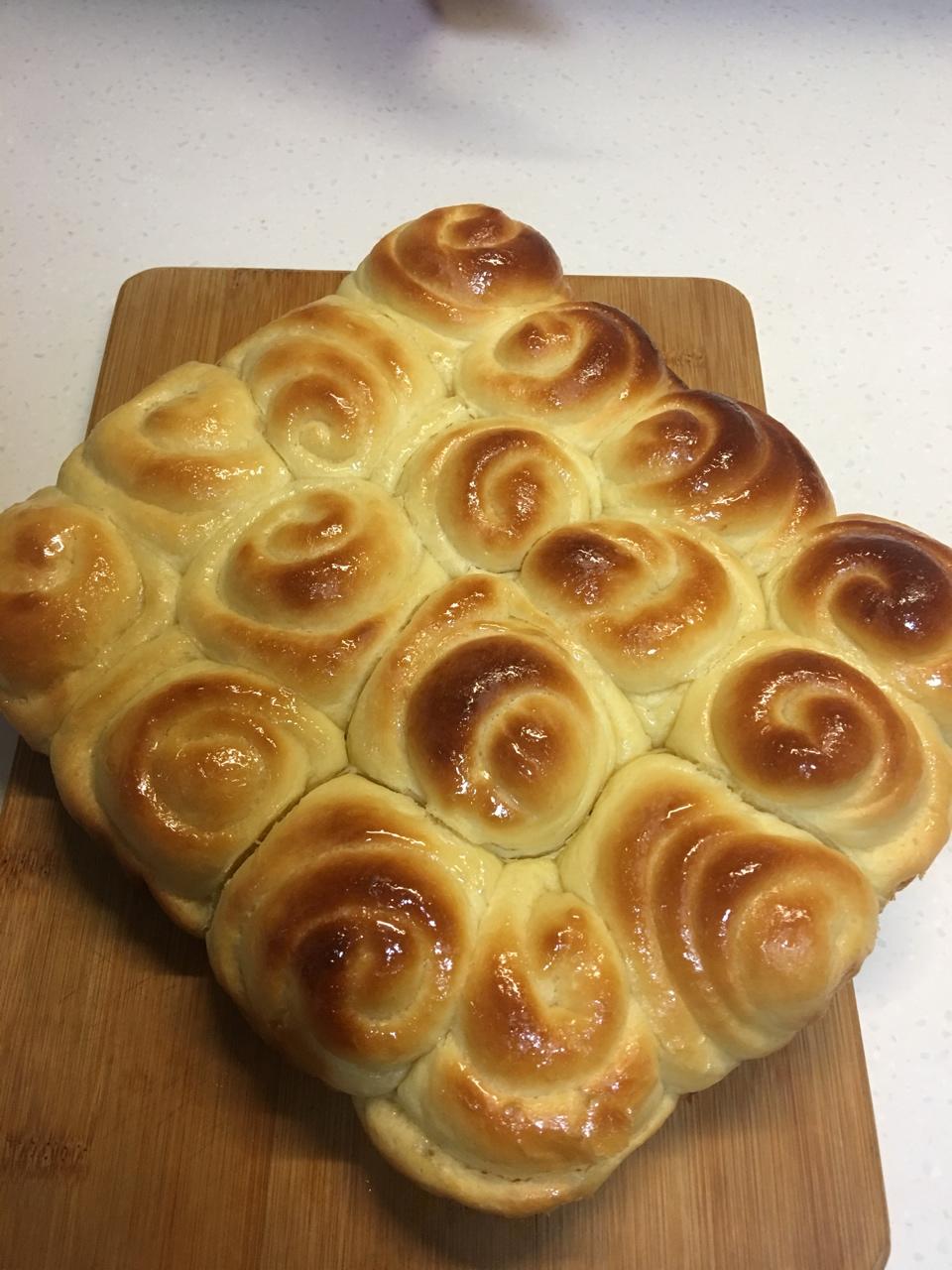 脆底蜂蜜小面包