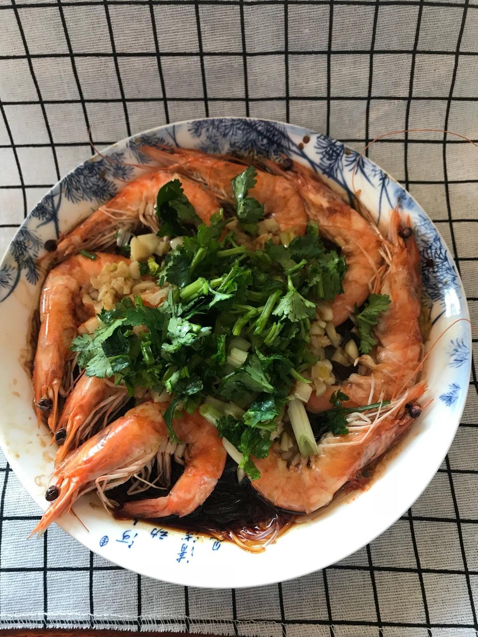 蒜蓉粉丝蒸大虾