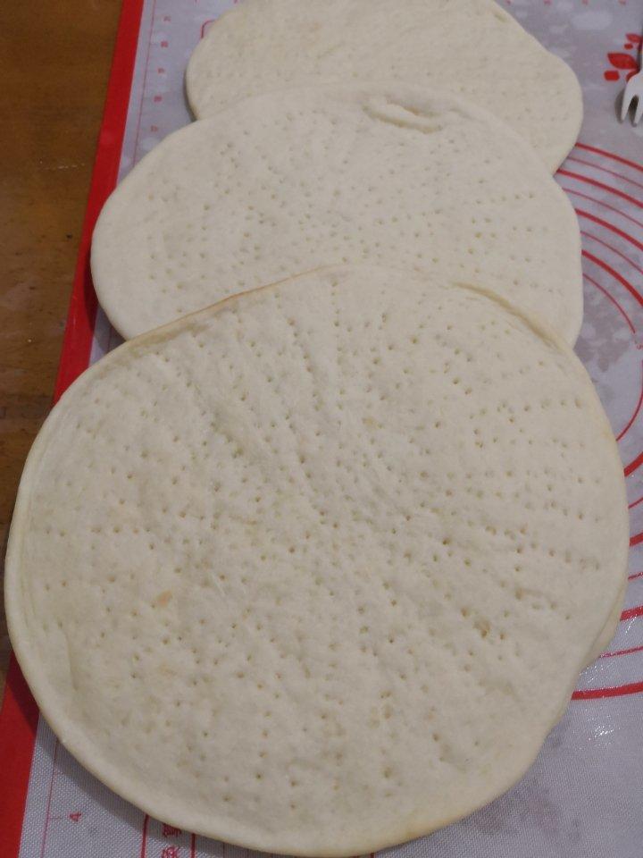 八寸披萨饼皮（四个）制作