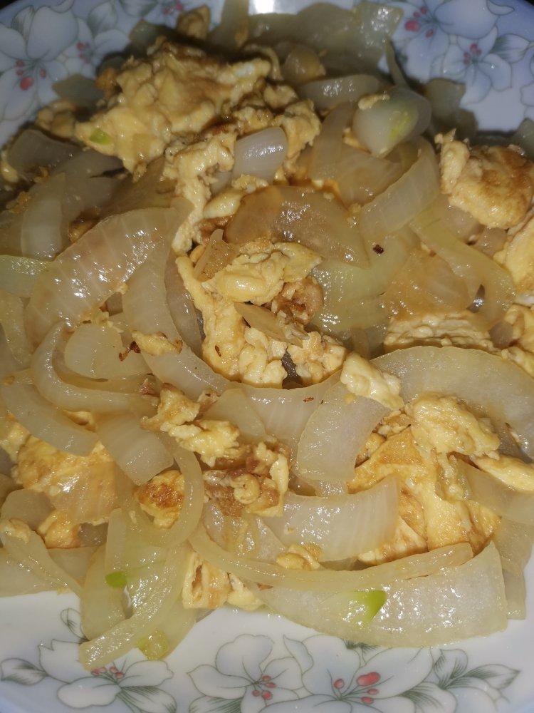 简单又好吃的洋葱炒鸡蛋