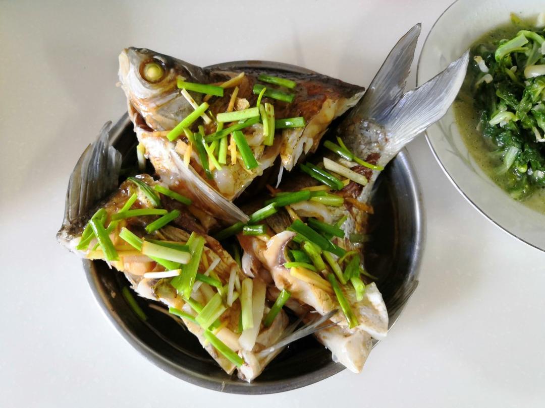 清蒸鱼（桂鱼、鲈鱼、多宝、鳊鱼均适用）