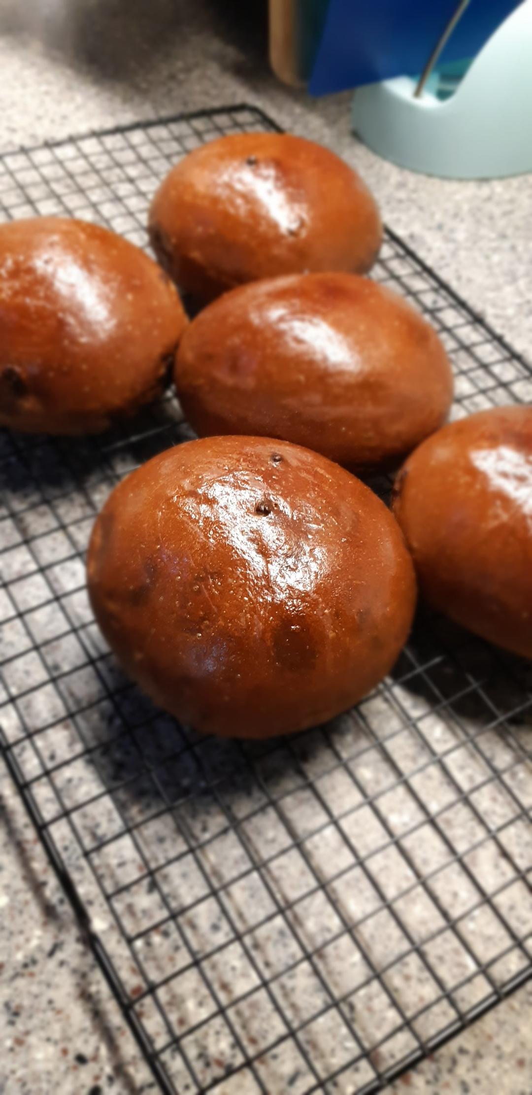 阿萨母红茶做的黑眼豆豆面包