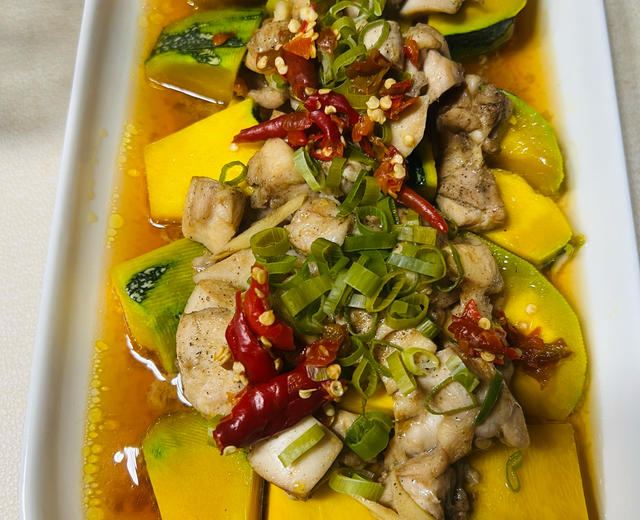 快手鸡腿肉蒸南瓜(湖南风味版)的做法
