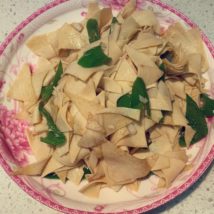 尖椒炒干豆腐