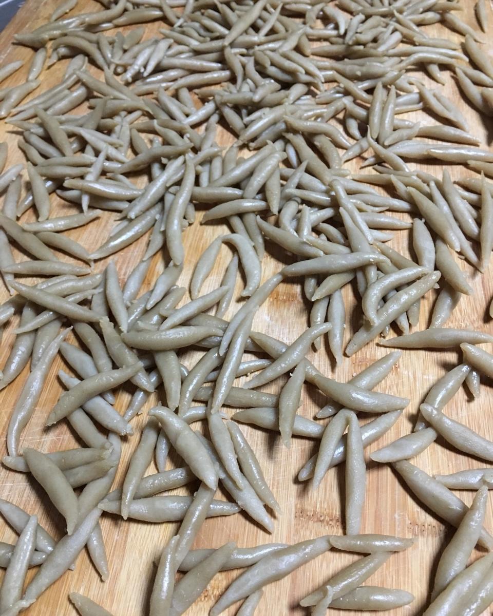 香菇莜面鱼鱼