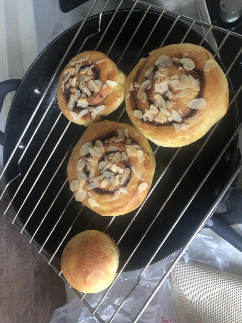 布里欧修肉桂卷 Brioche Cinnamon Rolls