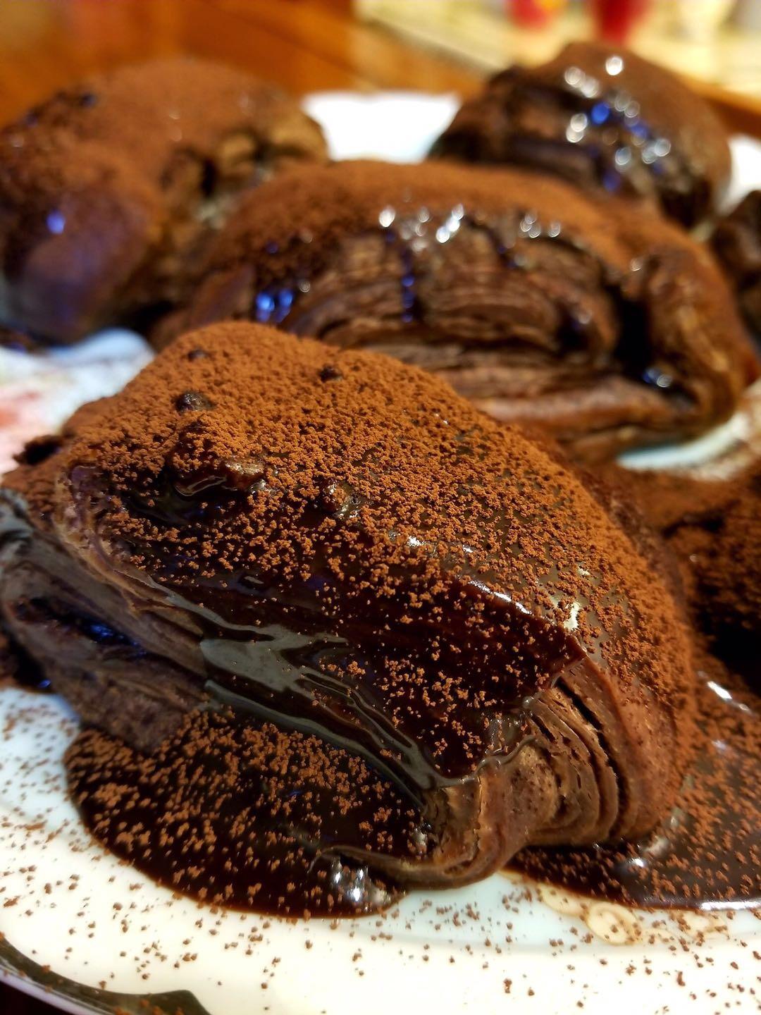 脏脏包-可颂牛角包Chocolate Croissants