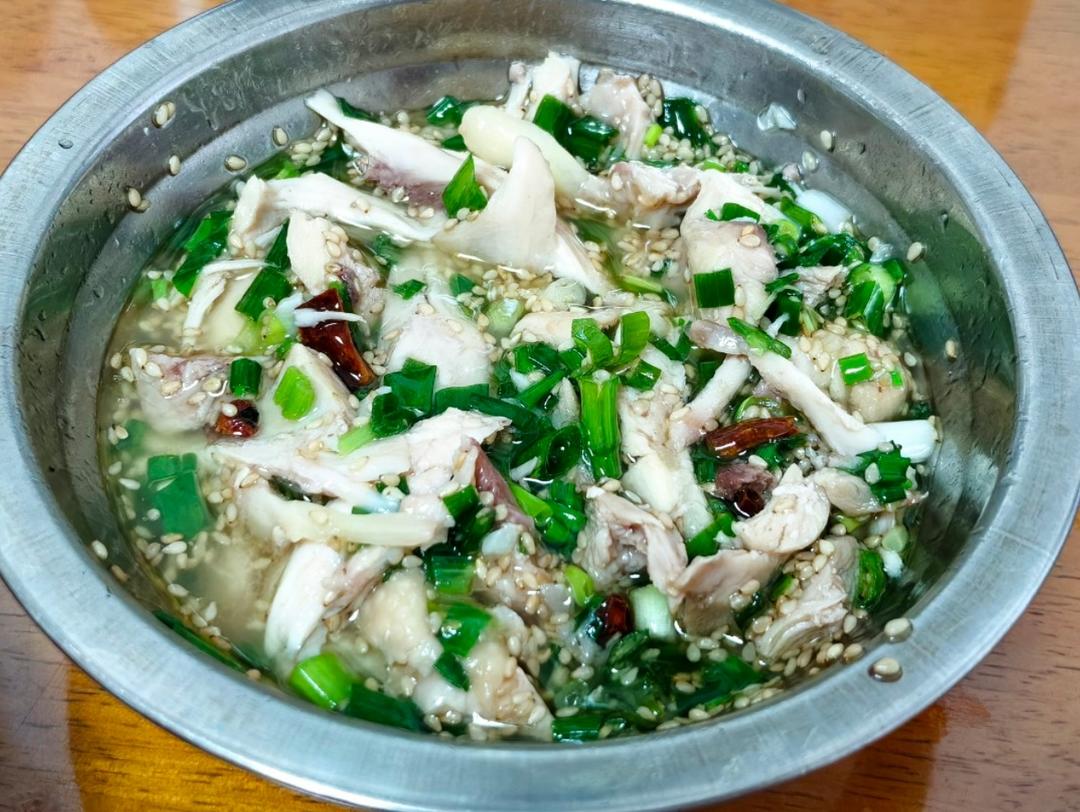 嫩滑葱油鸡腿
