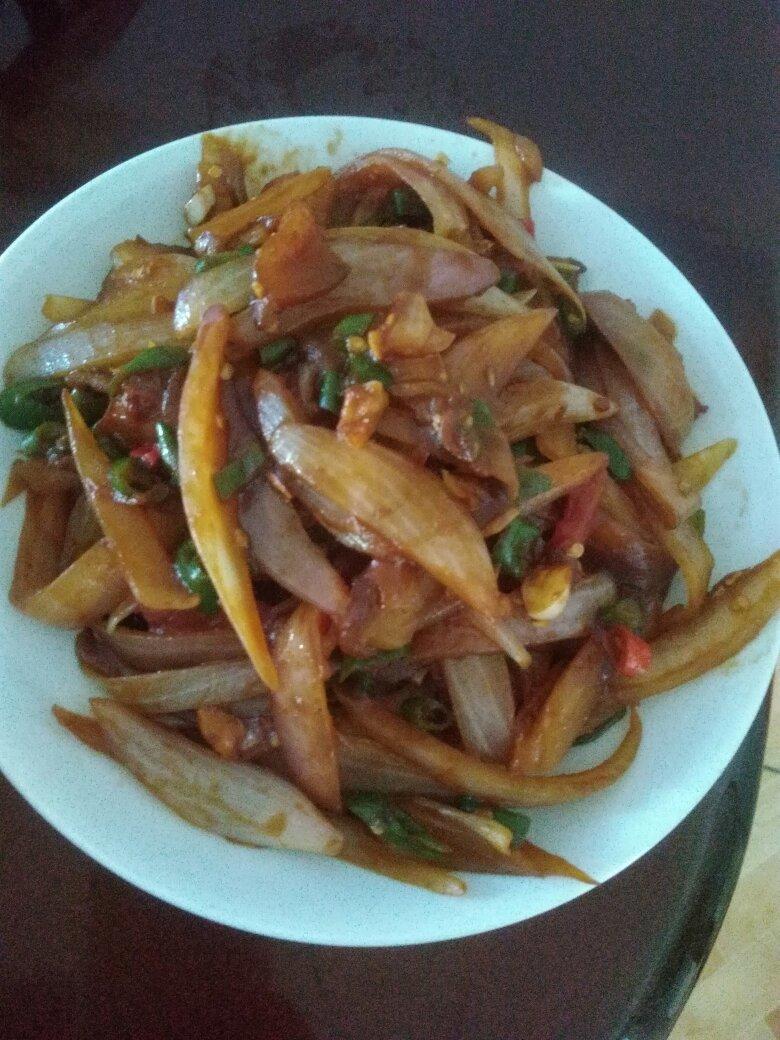 洋葱炒番茄