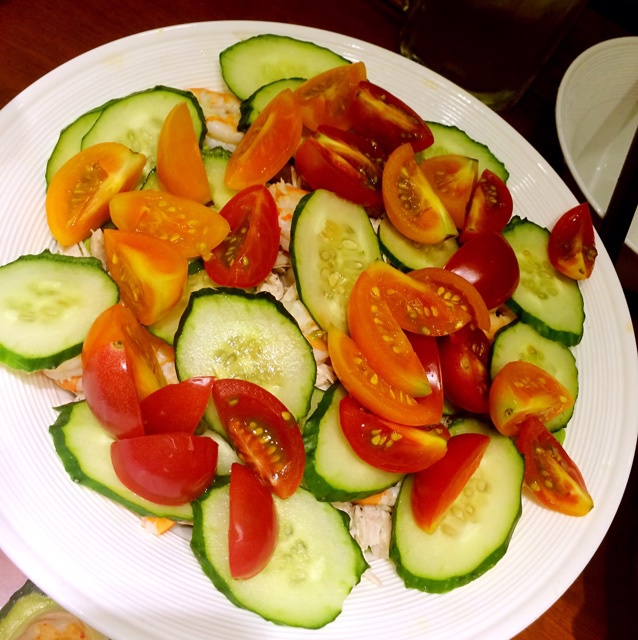 鸡胸肉蔬菜色拉