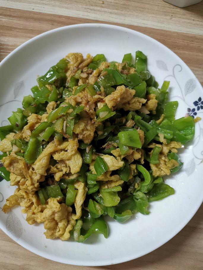 厨师长教你：“青椒炒鸡蛋”的家常做法 ,非常下饭