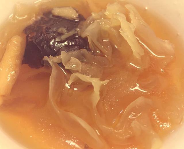秋季润肺生津甜汤的做法