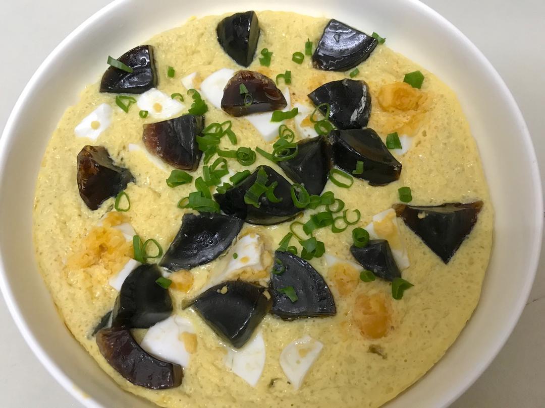 蒸水蛋（三色蛋）