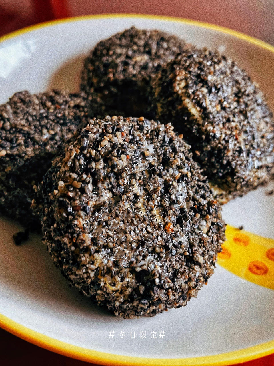 麻麻黑小贝
