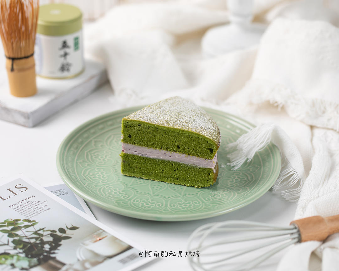 风味独特的抹茶维多利亚蓝莓奶酪蛋糕！制作过程简单！