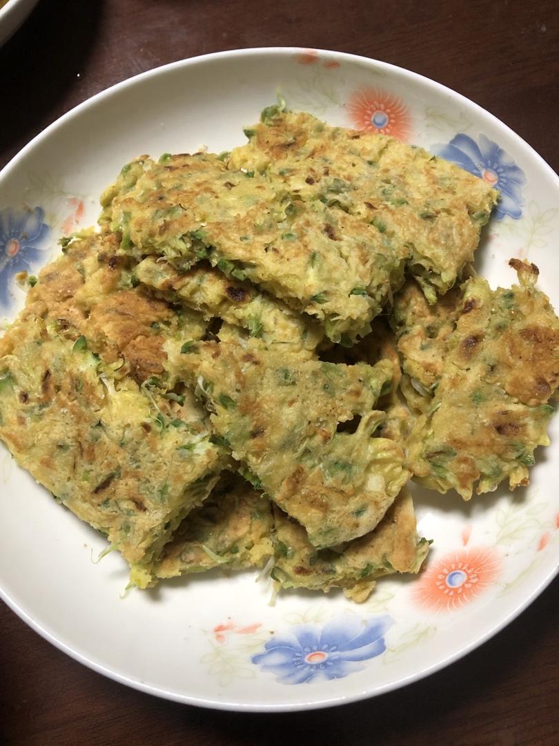 槐花鸡蛋饼