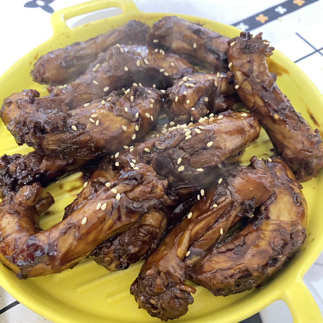 酱鸡脖子