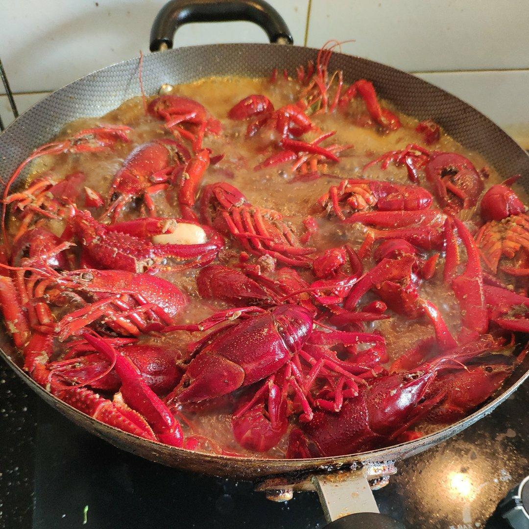 十三香小龙虾【曼食慢语】