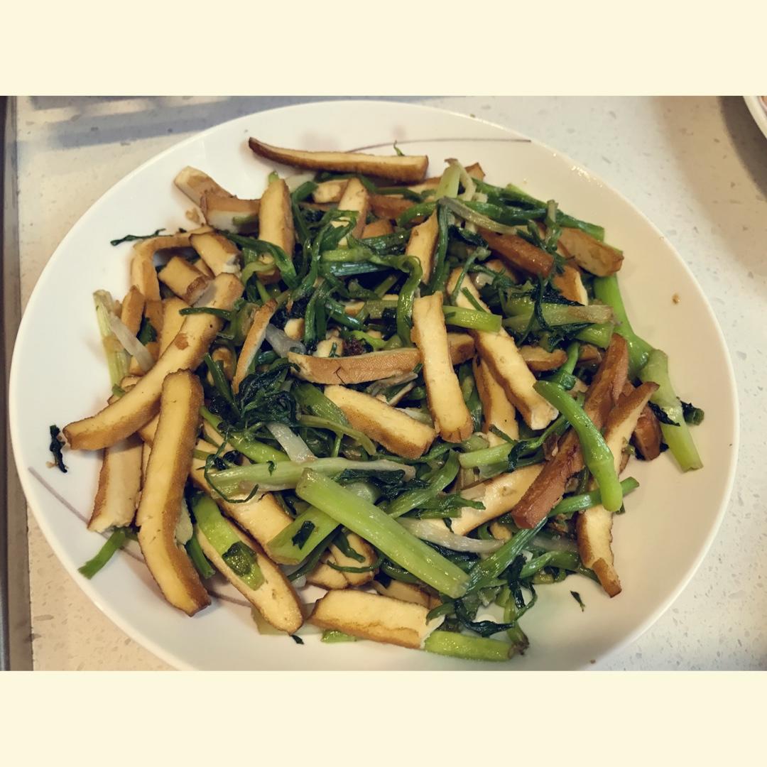 芹菜炒香干