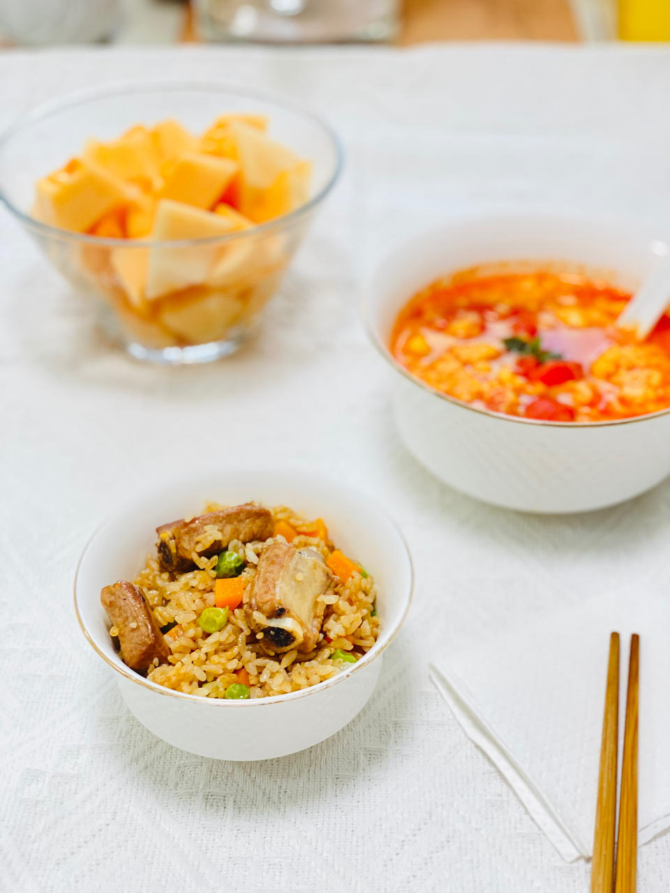 【排骨焖饭】