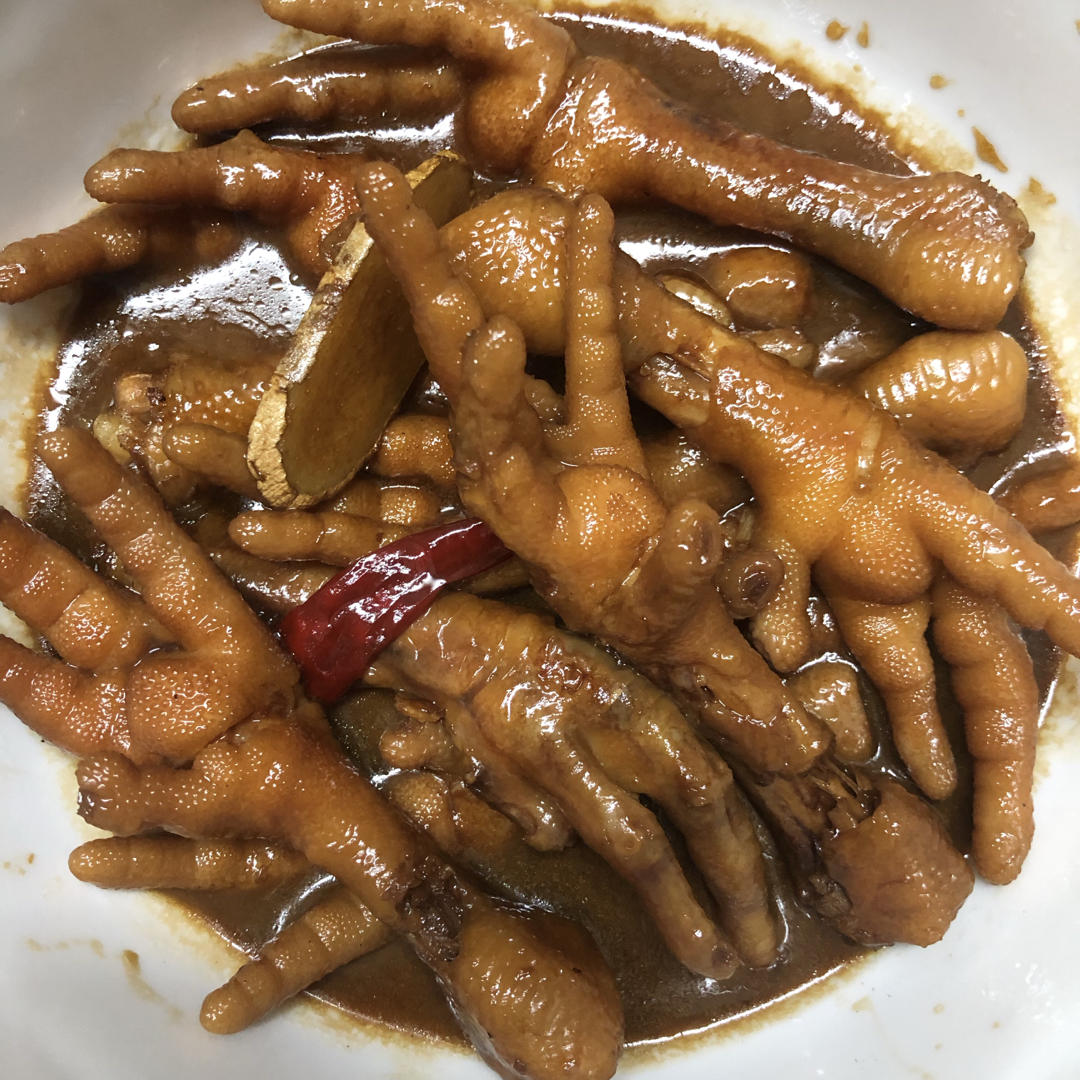 入口即化的红烧鸡爪