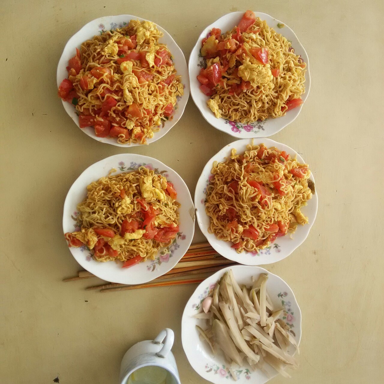 简单美味炒方便面~