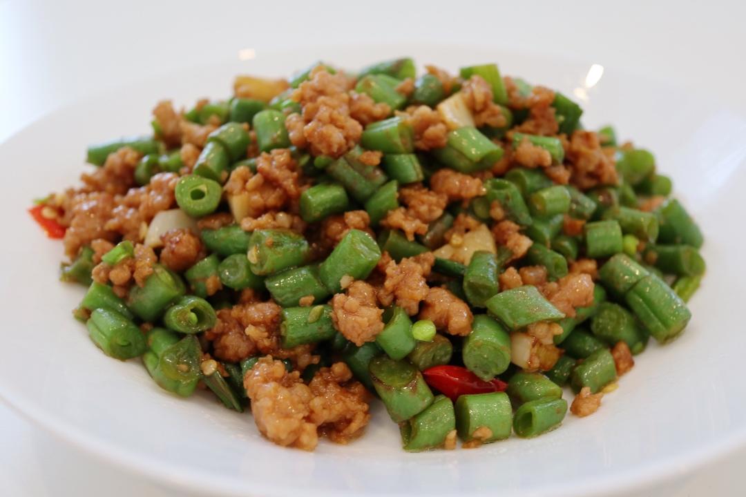 肉沫豆角下饭菜