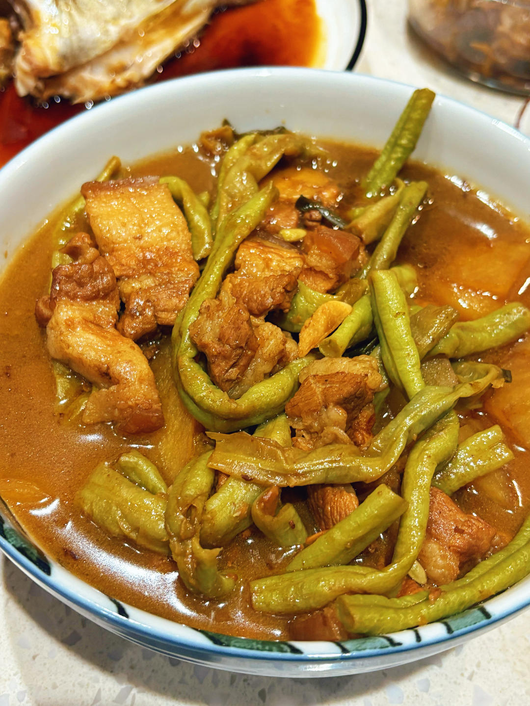 绝对正宗的东北土豆豆角炖五花肉