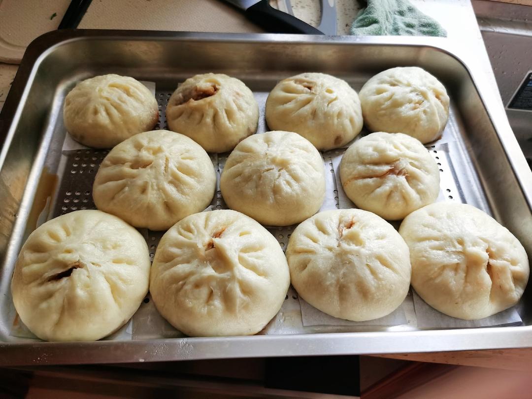 飙汁大肉包