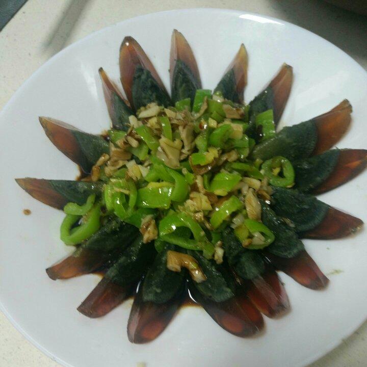 快手青椒皮蛋