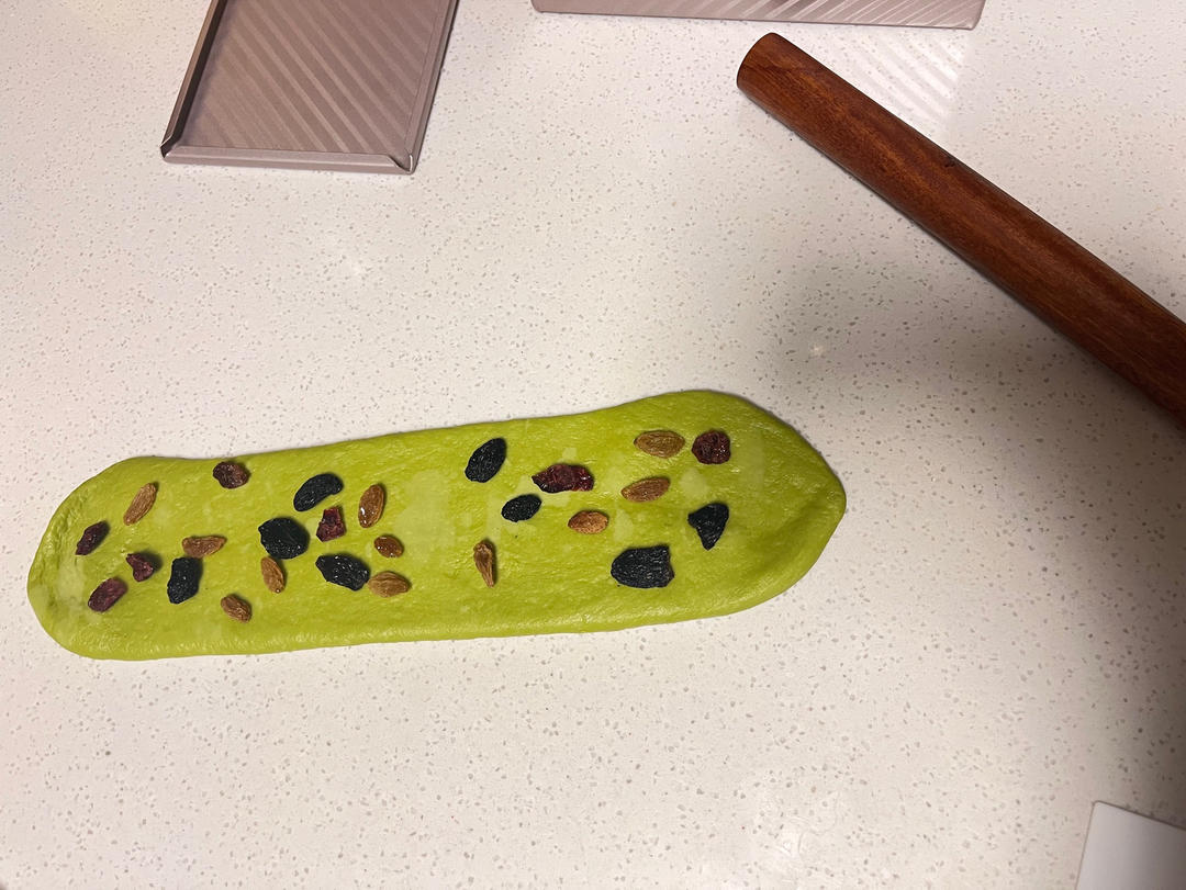 做一次就成功的牛奶吐司面包（手和面揉出手套膜）最后附全麦吐司