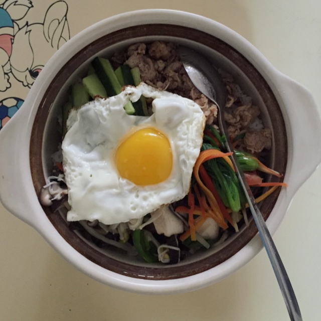 韩国石锅拌饭