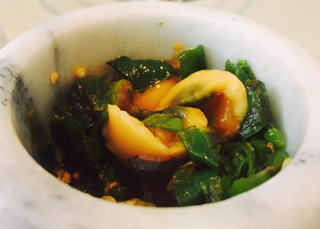 【正宗湘菜】擂辣椒皮蛋