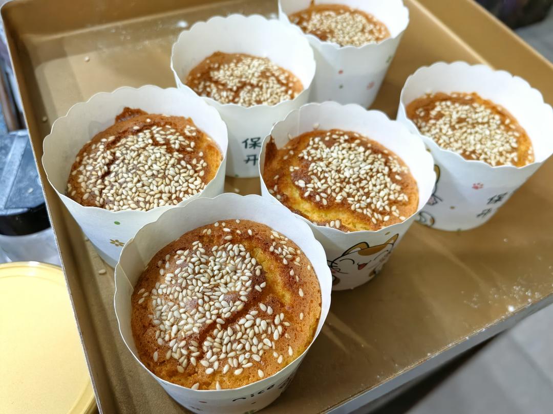 无水蜂蜜蛋糕【老式蛋糕房飘香的秘密】