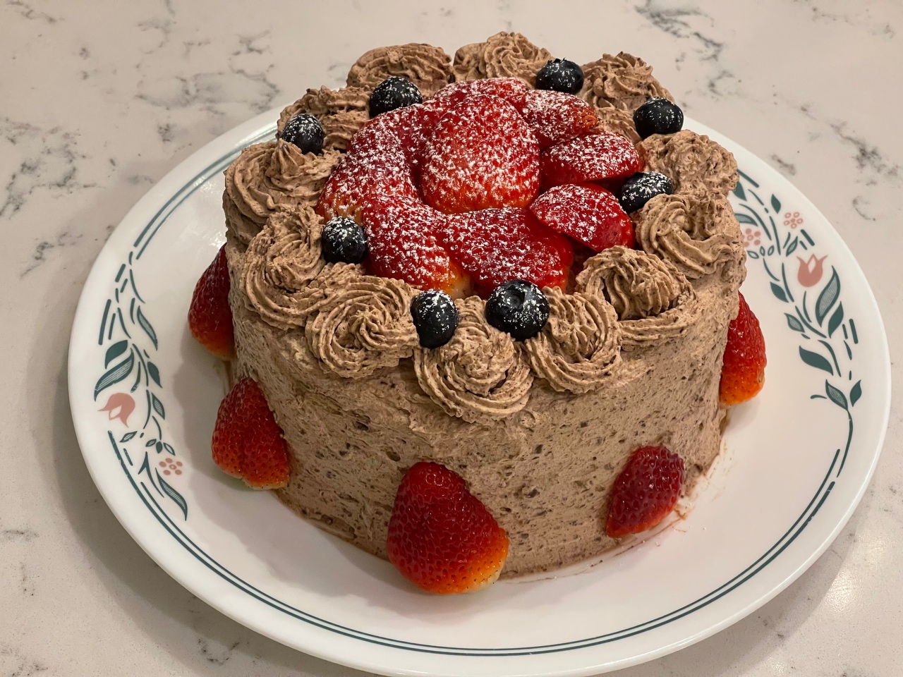巧克力草莓蛋糕的做法