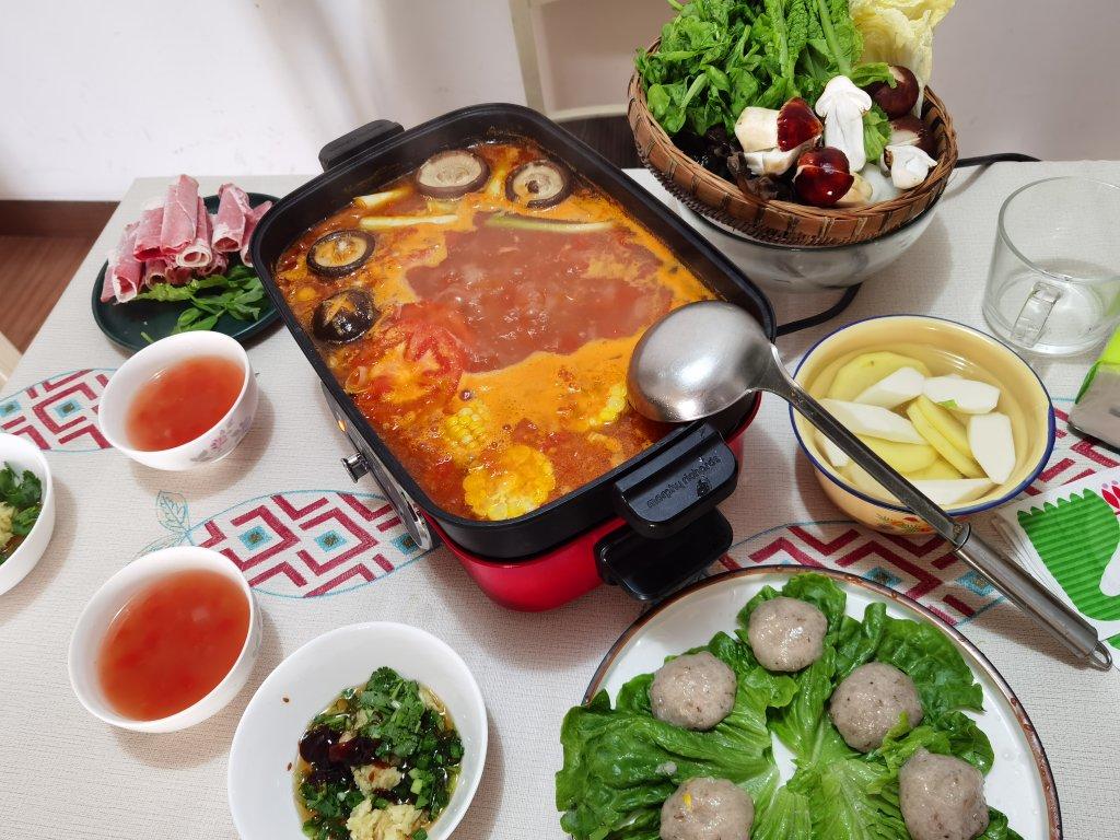 【番茄牛尾火锅】