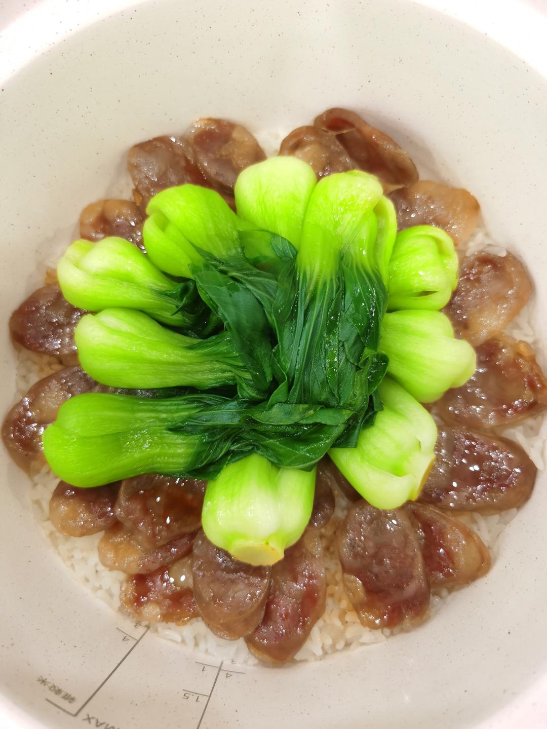 电饭锅版煲仔饭（简易版）的做法